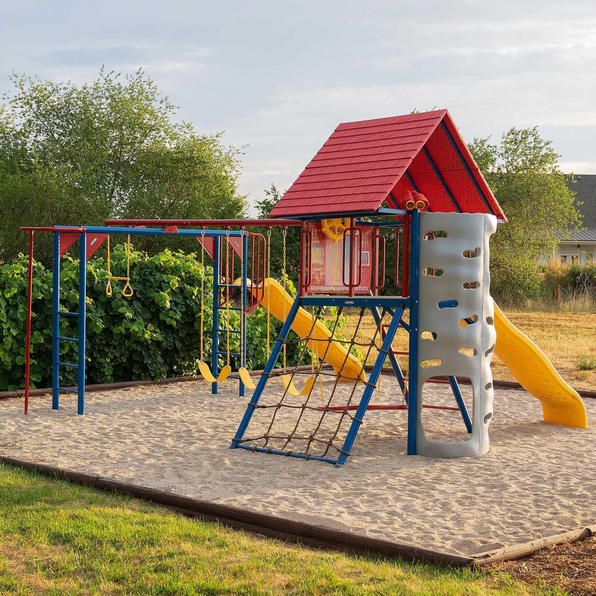 Lifetime Big Stuff Deluxe Swing Set Playset, Primary